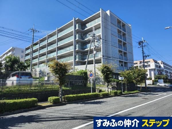 4LDK apartment in Kizugawa, Kyoto - Photo 1