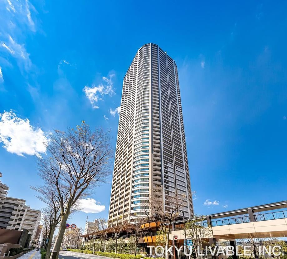 2LDK+S apartment in Nakahara Ward, Kawasaki, Kanagawa - Photo 1