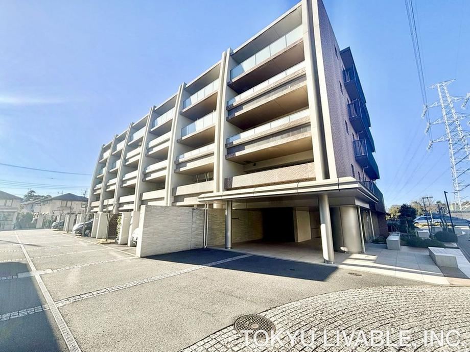 3LDK apartment in Midori Ward, Yokohama, Kanagawa - Photo 1