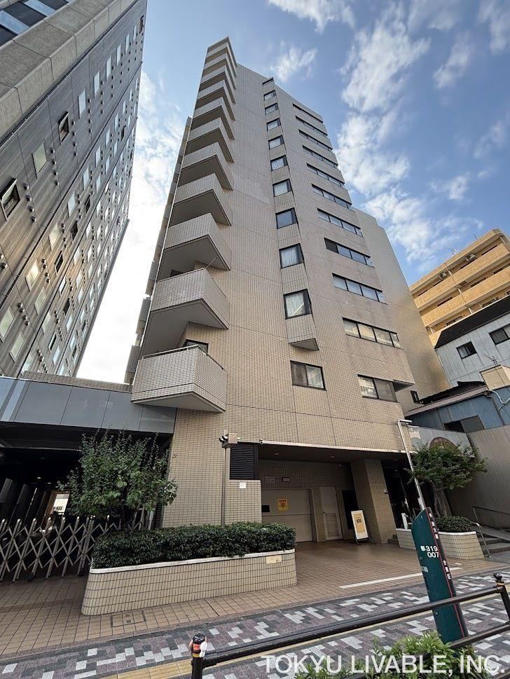 2LDK apartment in Taito Ward, Tokyo - Photo 1