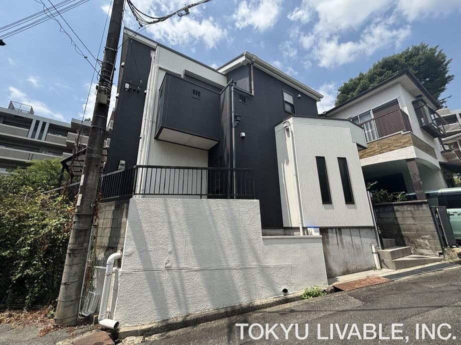 3LDK house in Mino, Osaka - Photo 1