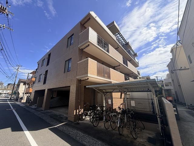 3LDK apartment in Sawara Ward, Fukuoka - Photo 1