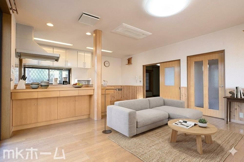 4LDK house in Ichikawa, Chiba - Photo 1