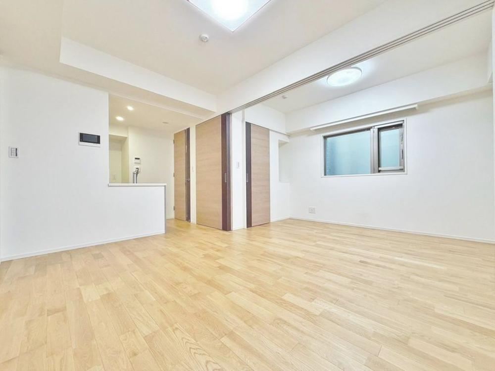 2LDK apartment in Taito Ward, Tokyo - Photo 1
