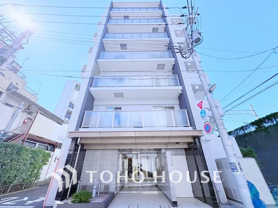 2LDK apartment in Arakawa Ward, Tokyo - Photo 1