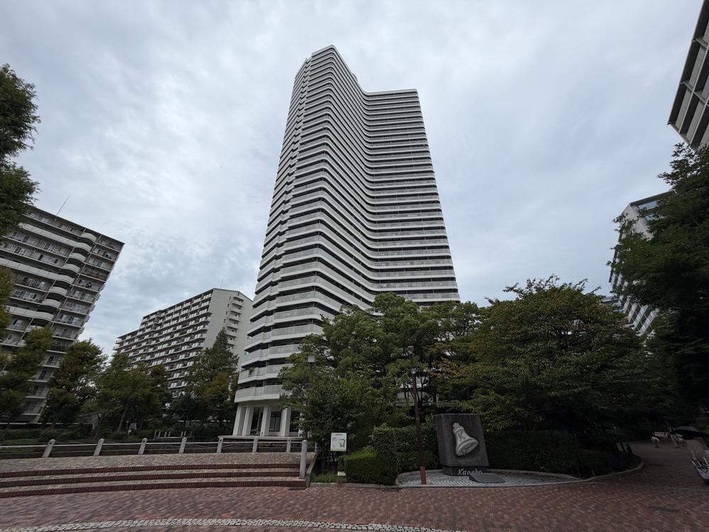 2LDK apartment in Miyakojima Ward, Osaka - Photo 1
