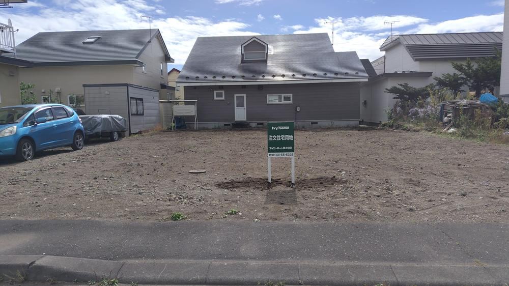 226 m² land in Tomakomai, Hokkaido - Photo 1