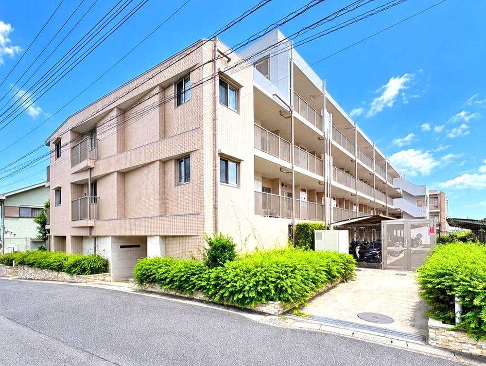 3LDK apartment in Miyamae Ward, Kawasaki, Kanagawa - Photo 1