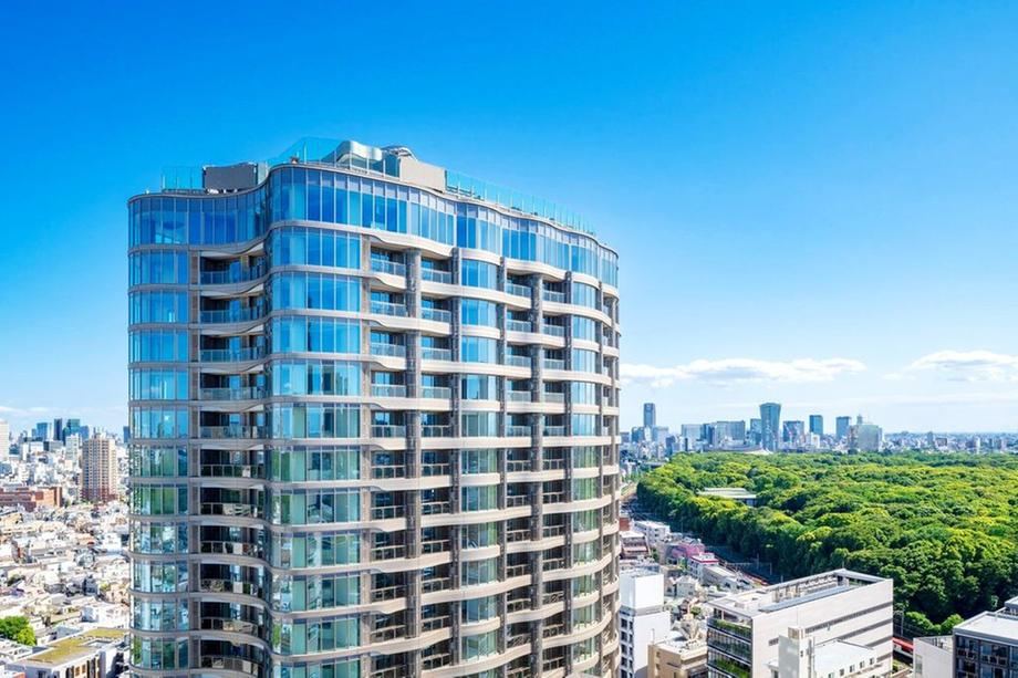 2LDK apartment in Shibuya Ward, Tokyo - Photo 1