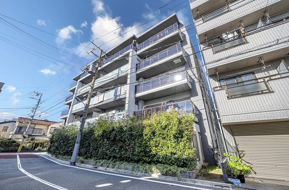 3LDK apartment in Ota Ward, Tokyo - Photo 1