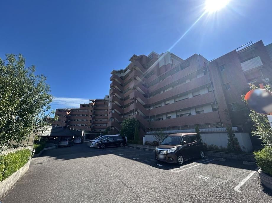 2LDK+S apartment in Kasugai, Aichi - Photo 1
