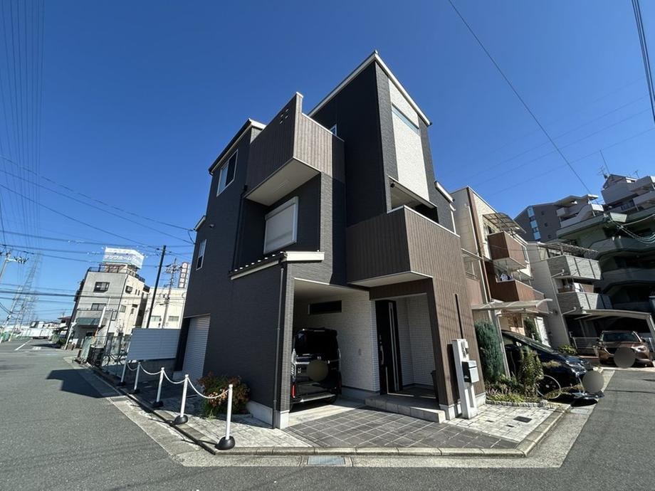 3LDK house in Settsu, Osaka - Photo 1