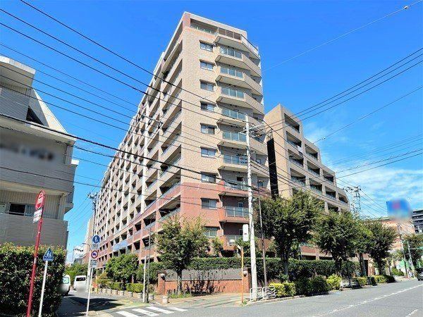 3LDK apartment in Koto Ward, Tokyo - Photo 1