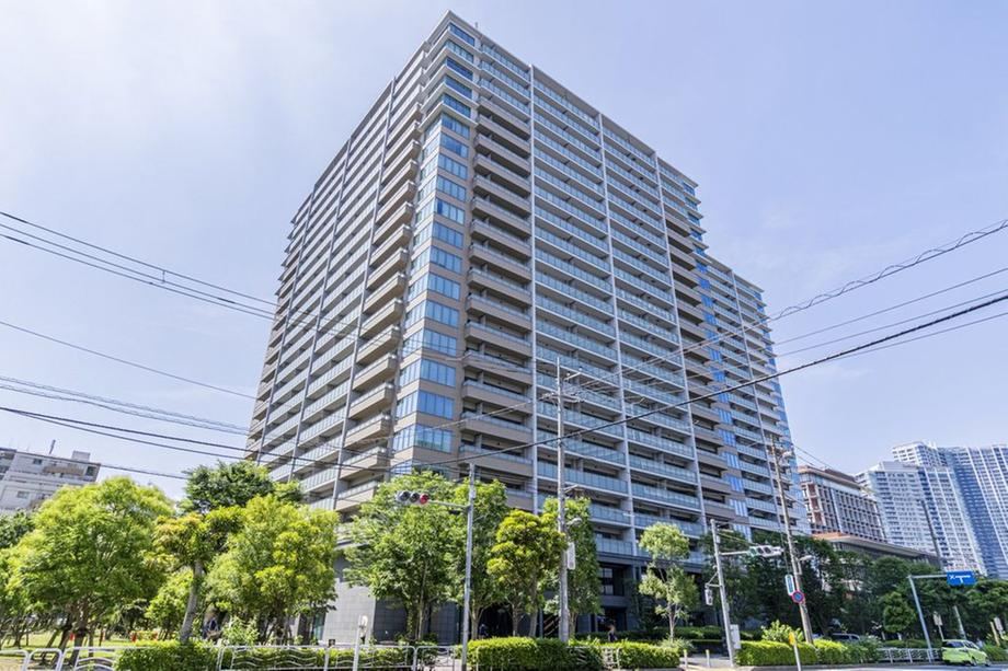 2LDK apartment in Koto Ward, Tokyo - Photo 1
