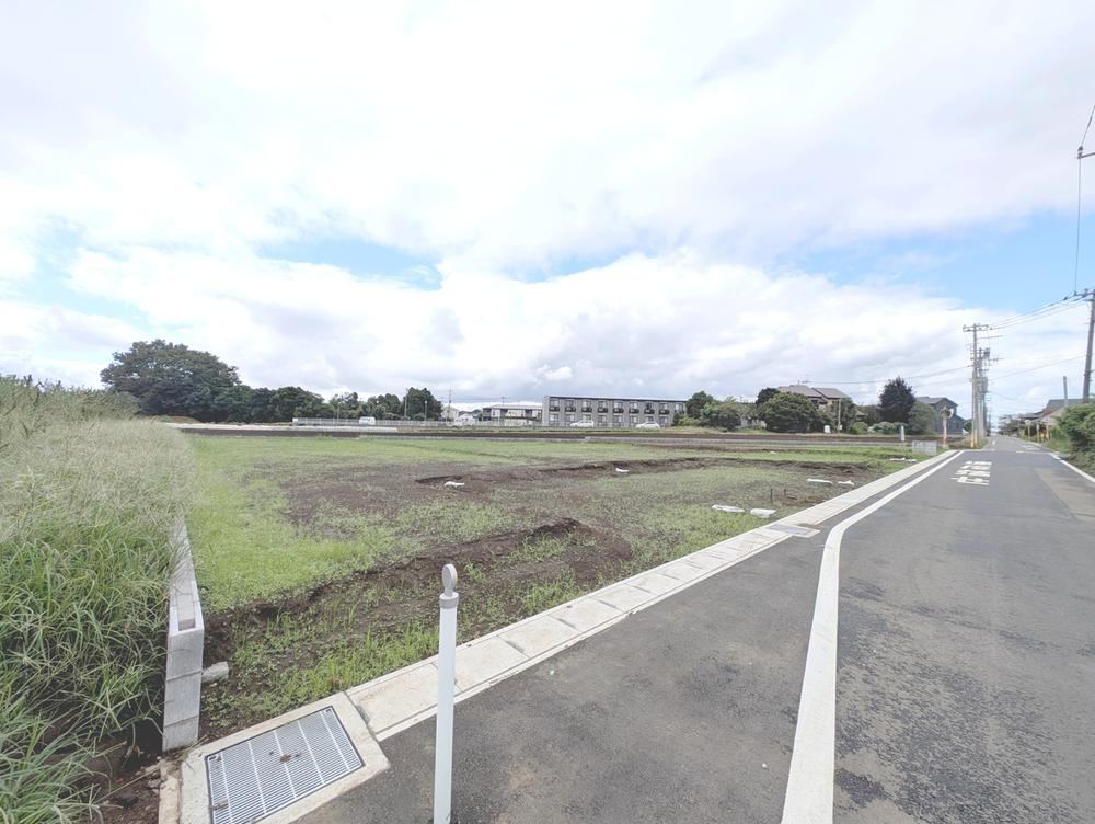 252 m² land in Tomisato, Chiba - Photo 1