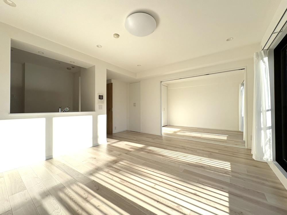 3LDK apartment in Sakura Ward, Saitama - Photo 1