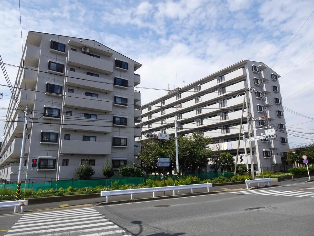 2LDK apartment in Yokosuka, Kanagawa - Photo 1