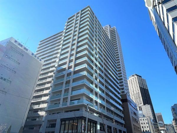 1LDK+S apartment in Chuo Ward, Kobe, Hyogo - Photo 1