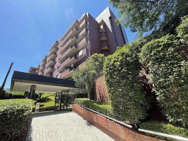 3LDK apartment in Aoba Ward, Yokohama, Kanagawa - Photo 1