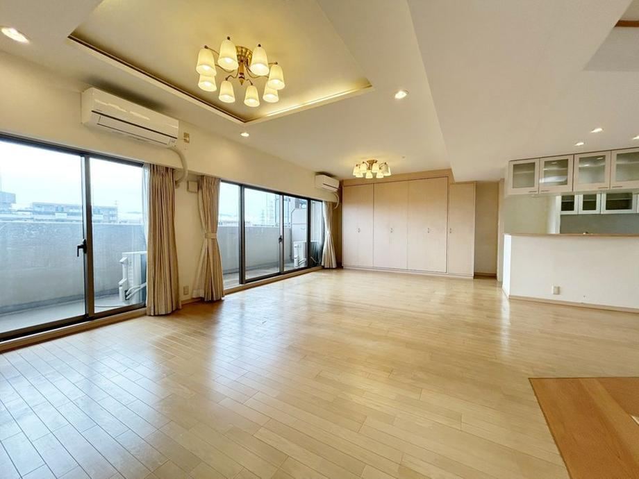2LDK+S apartment in Minami Ward, Sakai, Osaka - Photo 1