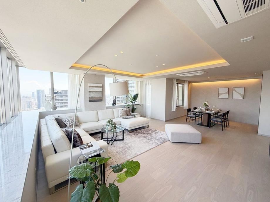 2LDK apartment in Kita Ward, Osaka - Photo 1