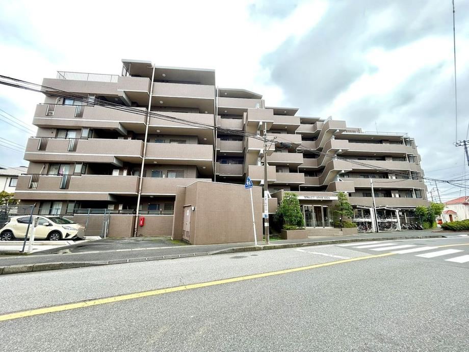 3LDK apartment in Chuo Ward, Chiba - Photo 1