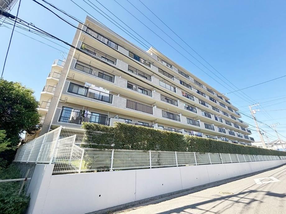 3LDK apartment in Funabashi, Chiba - Photo 1