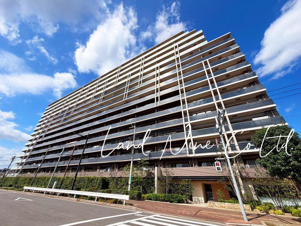 2LDK+S apartment in Shiroi, Chiba - Photo 1