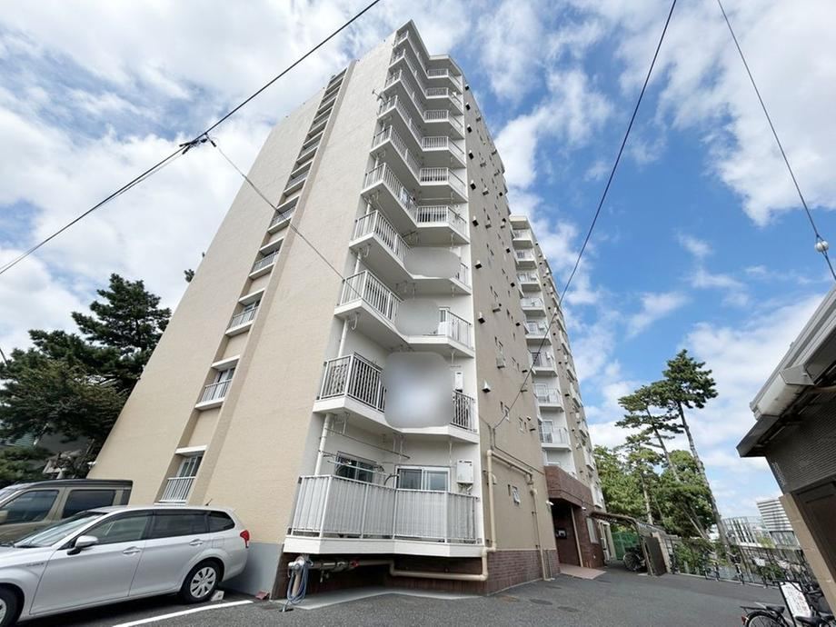 2LDK apartment in Ichikawa, Chiba - Photo 1