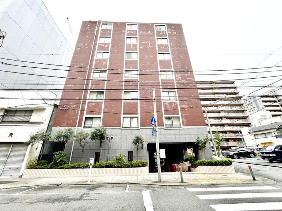 2LDK+S apartment in Naka Ward, Yokohama, Kanagawa - Photo 1