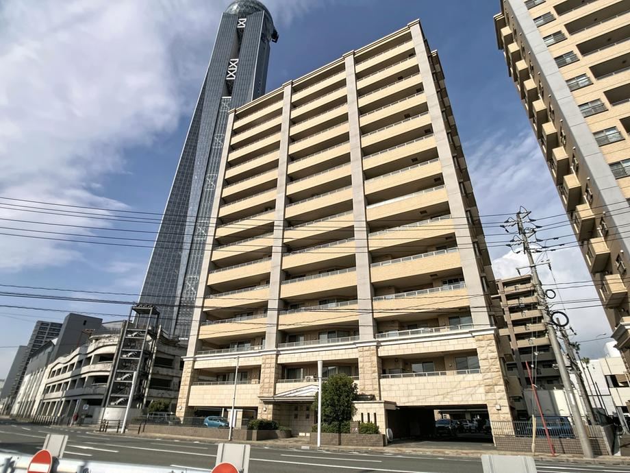 3LDK+S apartment in Shimonoseki, Yamaguchi - Photo 1
