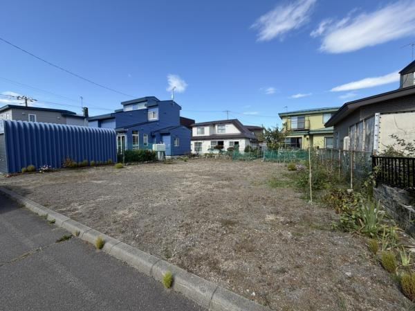 231 m² land in Tomakomai, Hokkaido - Photo 1
