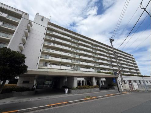 3LDK apartment in Toshima Ward, Tokyo - Photo 1
