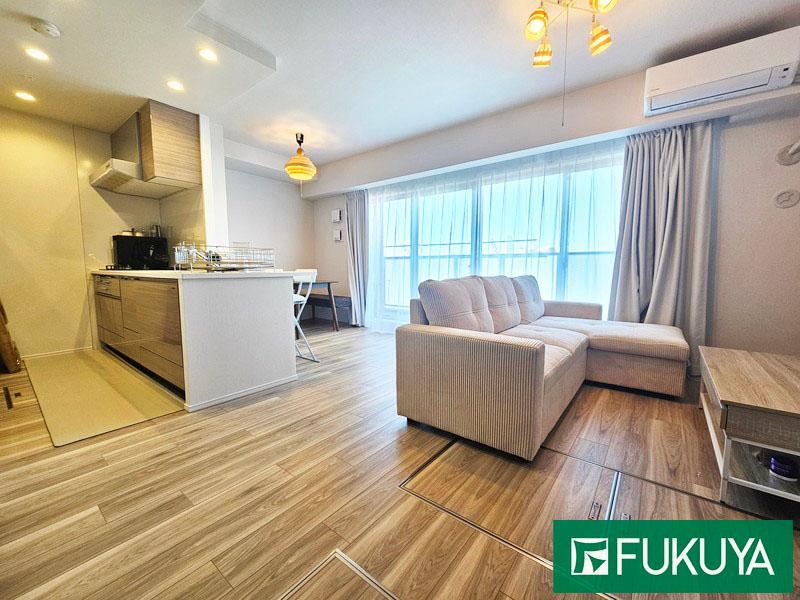 3LDK apartment in Konohana Ward, Osaka - Photo 1