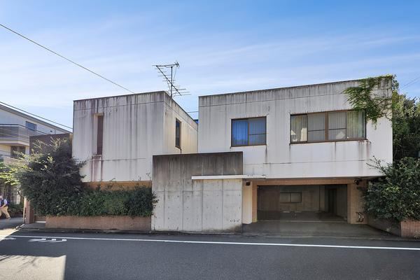 4LDK house in Meguro Ward, Tokyo - Photo 1