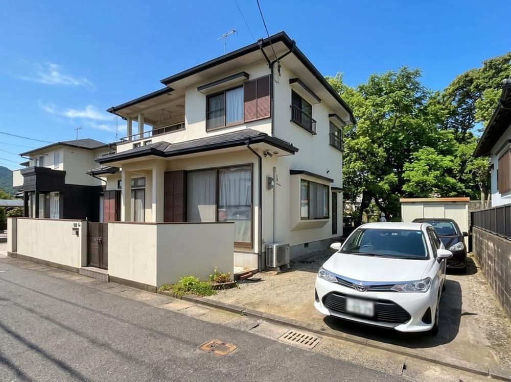 4LDK house in Sawara Ward, Fukuoka - Photo 1