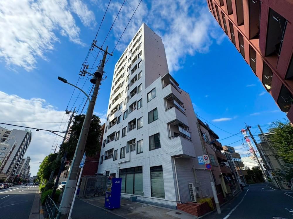 2LDK apartment in Kita Ward, Tokyo - Photo 1