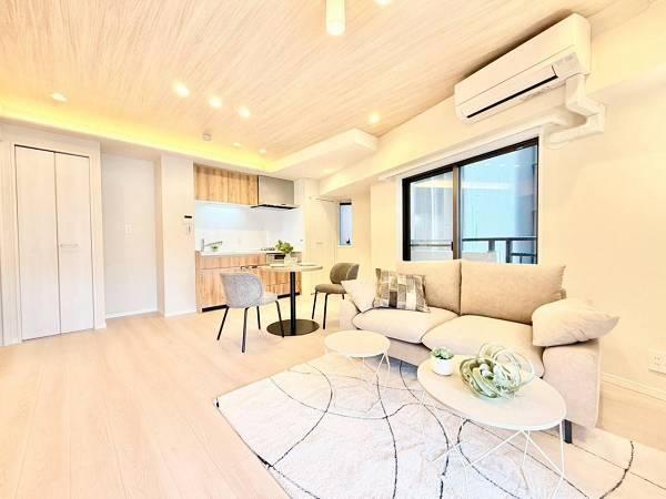 1LDK apartment in Minato Ward, Tokyo - Photo 1