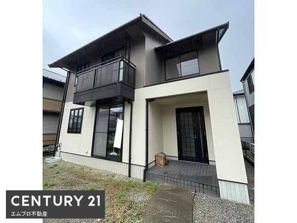 3LDK house in Yokkaichi, Mie - Photo 1
