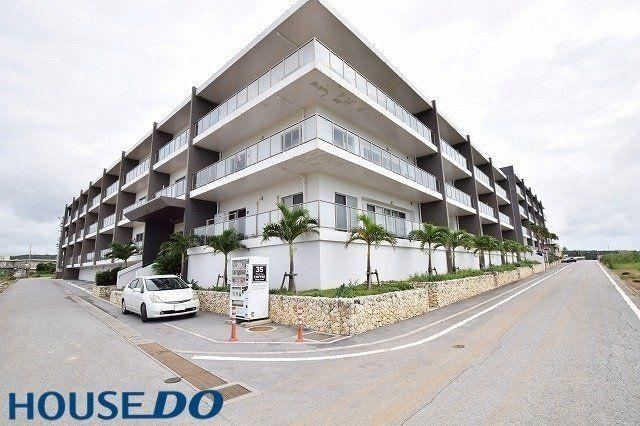 1LDK apartment in Onna, Kunigami District, Okinawa - Photo 1