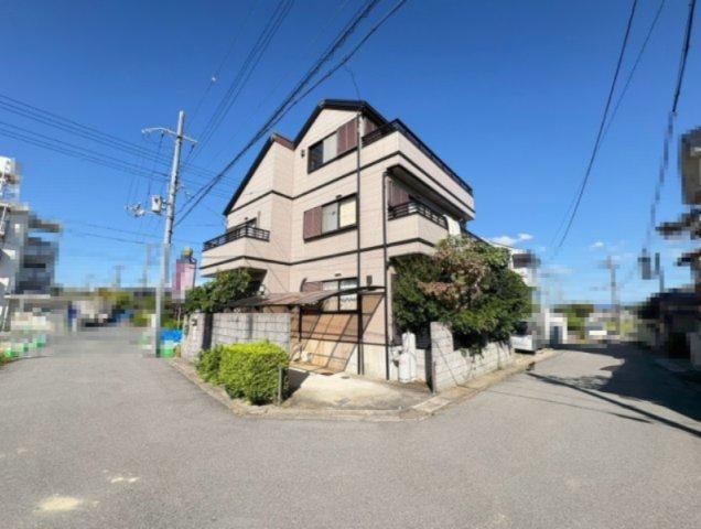 5LDK+S house in Nagaokakyo, Kyoto - Photo 1