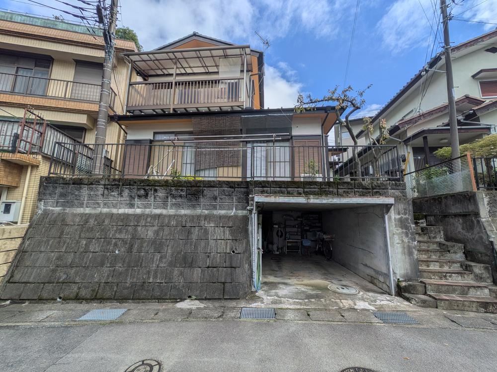 4LDK house in Minamiashigara, Kanagawa - Photo 1