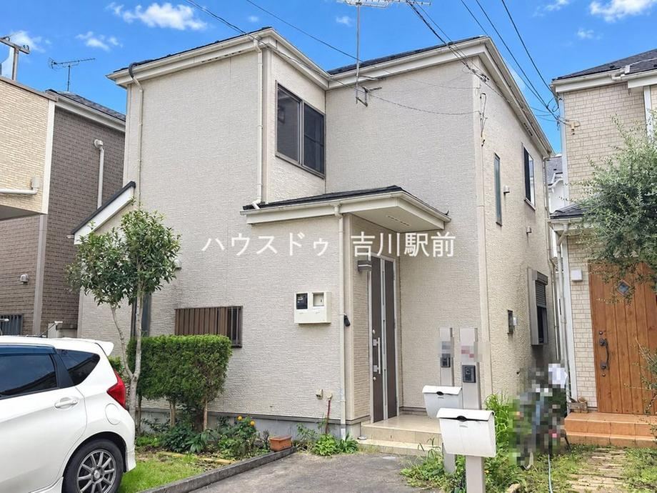 4LDK house in Misato, Saitama - Photo 1