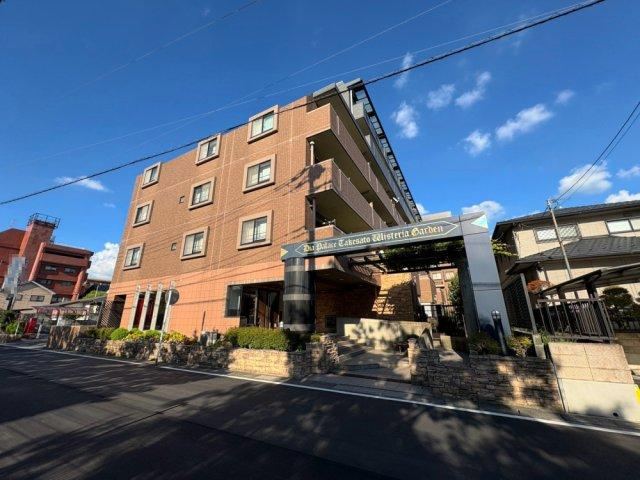 3LDK apartment in Kasukabe, Saitama - Photo 1