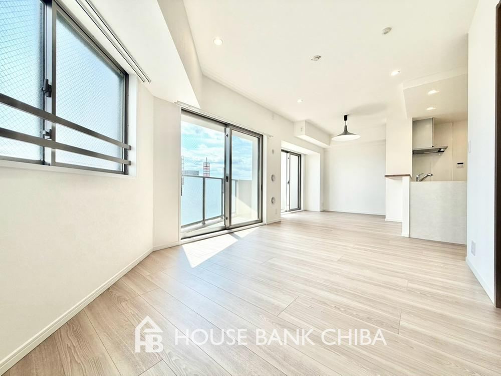 3LDK apartment in Chuo Ward, Chiba - Photo 1