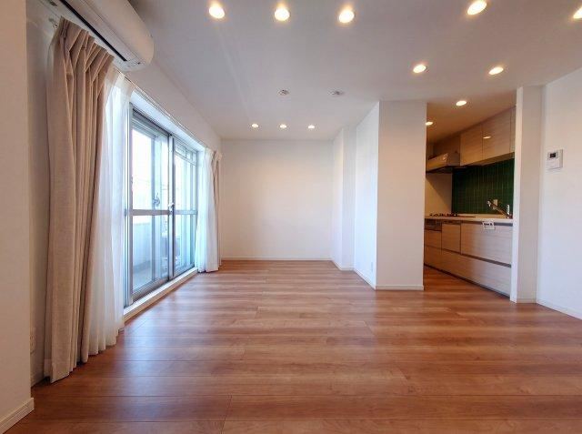 2LDK apartment in Suginami Ward, Tokyo - Photo 1