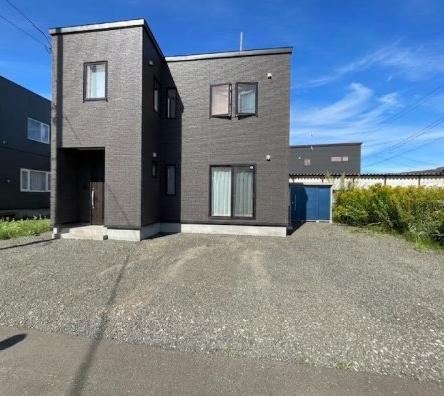 4LDK house in Kita Ward, Sapporo, Hokkaido - Photo 1