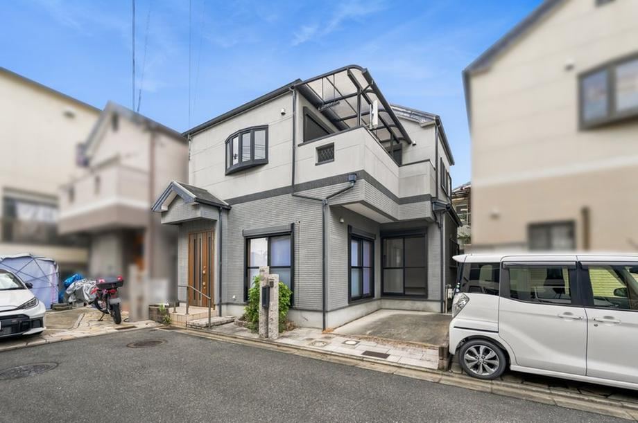 3LDK house in Matsubara, Osaka - Photo 1