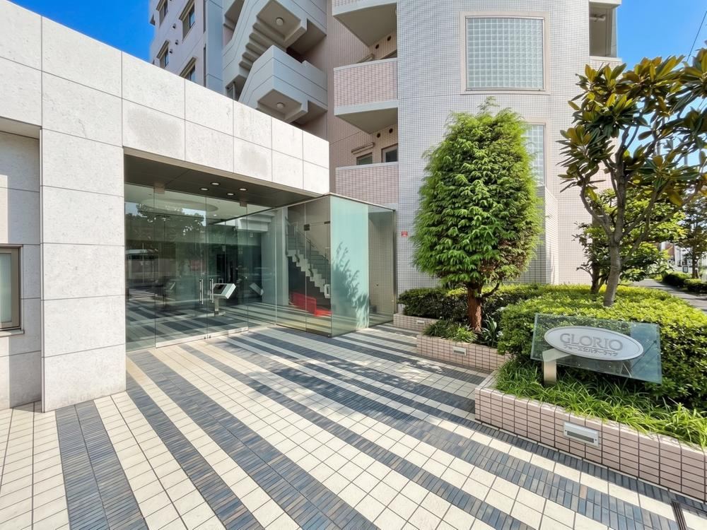 2LDK apartment in Shinagawa Ward, Tokyo - Photo 1