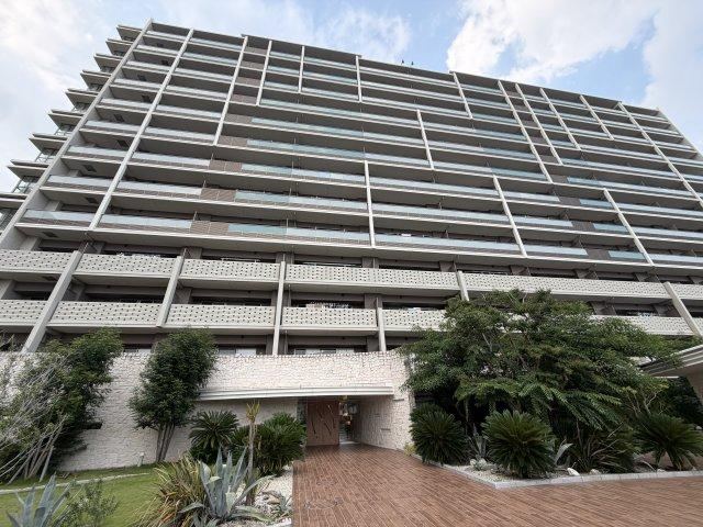 3LDK apartment in Fujisawa, Kanagawa - Photo 1